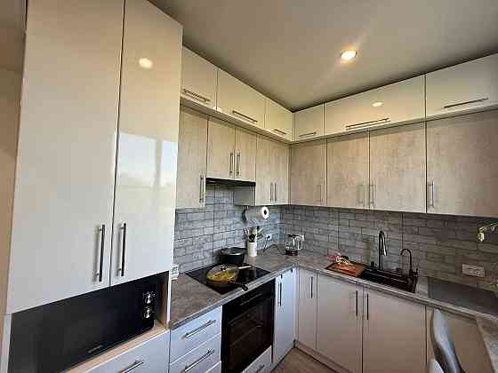 Продам 2-х комнатную квартиру, Гвардейка, 83 квартал. Макеевка