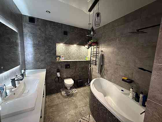 Продам 2-х комнатную квартиру, Гвардейка, 83 квартал. Макеевка