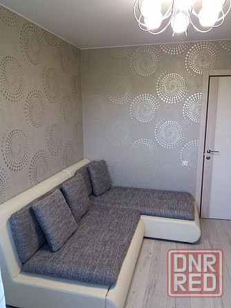 Сдается 1 комнатная квартира на Зеленом, д 47, остановка - магазин, Макеевка - изображение 1