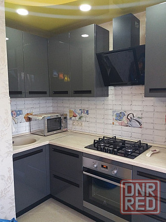 Сдается 1 комнатная квартира на Зеленом, д 47, остановка - магазин, Макеевка - изображение 2