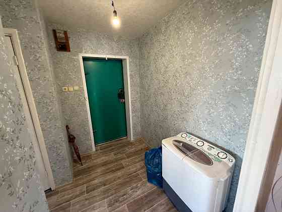 Сдам 1 комн.кв., 6/9 эт., 35 кв.м. - Макеевка, ул. Руднева Макеевка