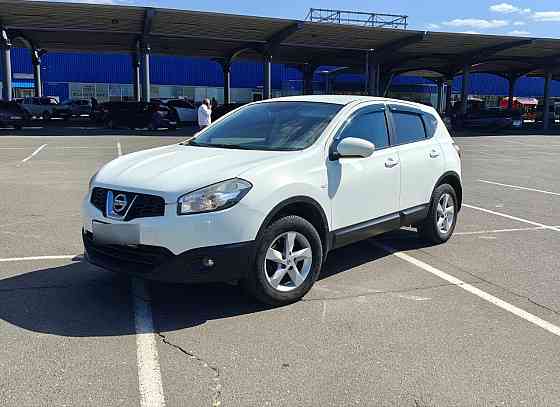 Nissan Qashqai 2.0 л. 146 л.с. акпп 2011 года Донецк