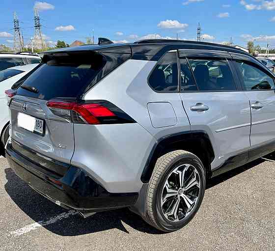 Toyota Rav 4 Plug-in Hybrid 2022 2.5 бензин автомат полный привод 45 тыс км пробег Донецк