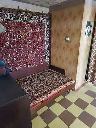 Продам 2-к квартиру Кировский район стадион Кировец Донецк