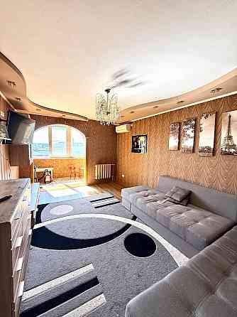 Продажа 3-х комнатной квартиры в Буденновском районе Донецка (ориентир «Караван») Донецк