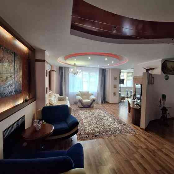 Сдаётся 2-х комнатная квартира в Ворошиловском районе, ул.Горького, 132 Донецк