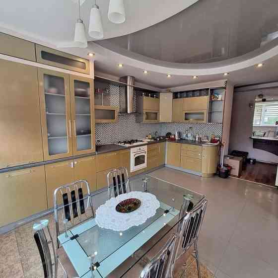 Сдаётся 2-х комнатная квартира в Ворошиловском районе, ул.Горького, 132 Донецк