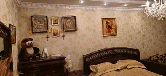 3 ком. квартира 80 м,кв 9 800 000, ул. Куйбышева , жд в Куйбышевском р-н Донецк