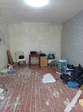 Торг. Продам 1 ккв Артема Донецк