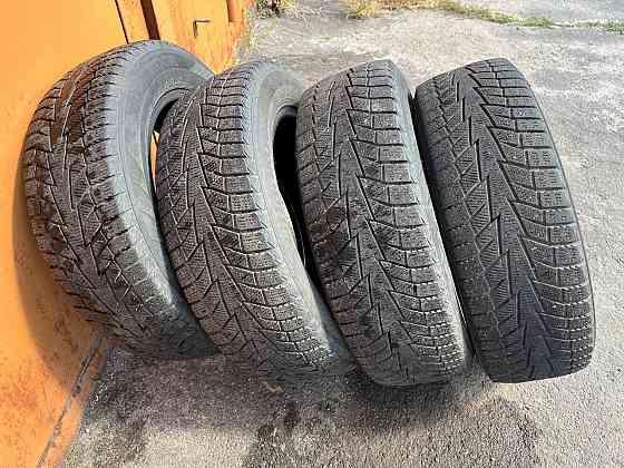 Продам зимние шины Hankook Winter I*Cept IZ 2 Донецк