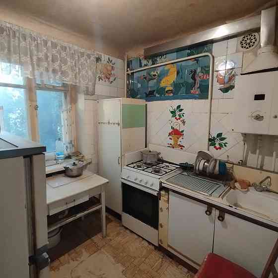 Продам 3кв. Киевский р- н Университетская рядом парк кованных фигур Травматология Донецк