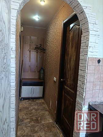Продажа 2 - х комнатной квартиры в Буденновском районе ул. Нижнекурганская Донецк - изображение 1