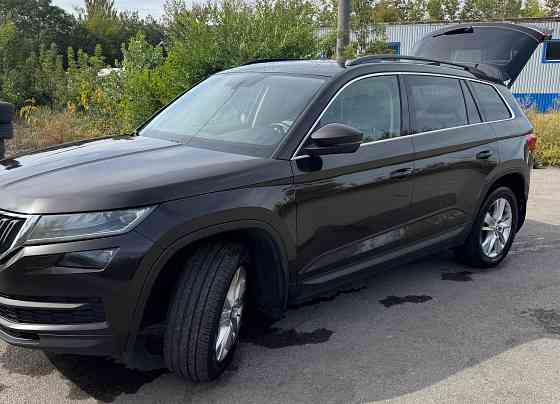 Продам свой автомобиль Макеевка
