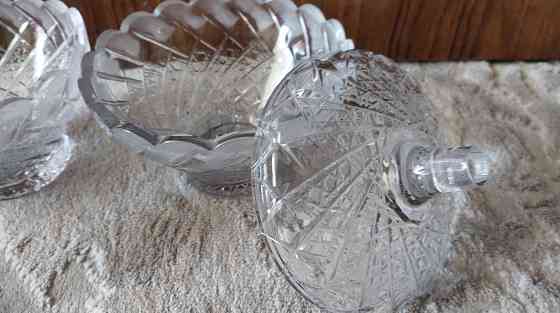 Салатники хрустальные с крышками Донецк