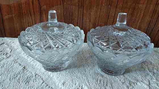 Салатники хрустальные с крышками Донецк