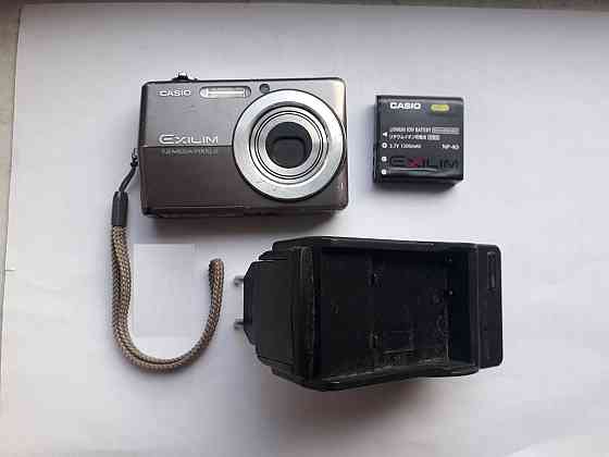 Цифровой металлический Casio Exilim EX-Z700+зарядное+карта Донецк