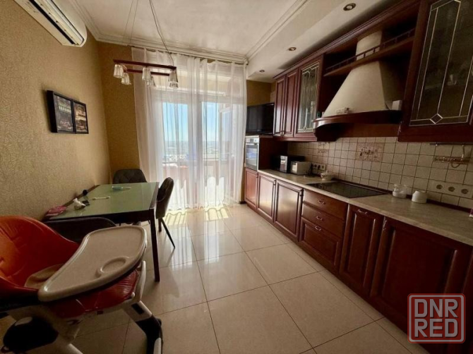 Продам просторную 3комнатную квартиру в жк «Диск» на пр. Ильича в г. Донецке Донецк - изображение 2
