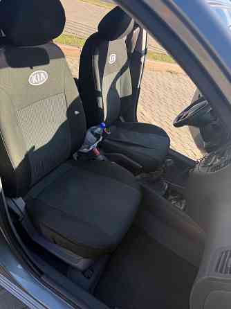 Продам kia rio Донецк