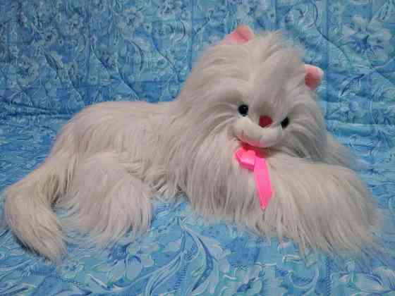 Игрушка белый кот Донецк