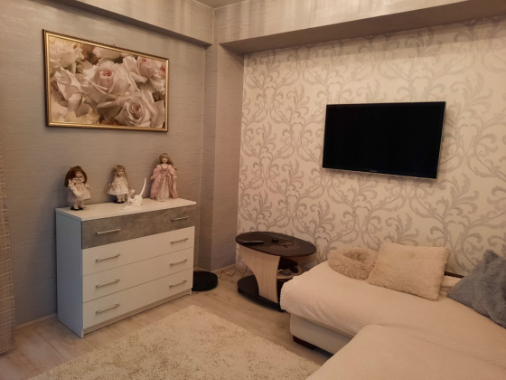 Сдается шикарная двухкомнатная квартира в Ворошиловском районе по проспекту Гурова. Донецк