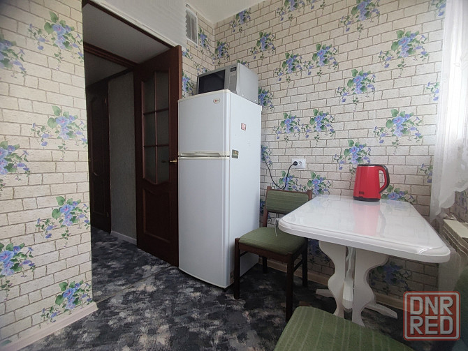 Сдам 1-комнатную квартиру в Буденовском районе, Цветочный. Донецк - изображение 3