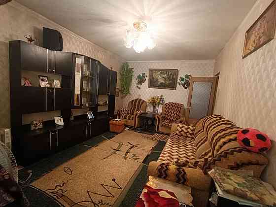 Продается 3-комнатная квартира, Текстильщик, Ледовый дворец. Донецк