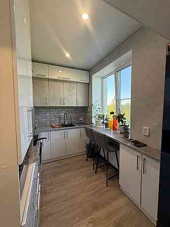 Продам 2 ком. кв-ру, Гвардейка, 27 квартал Макеевка