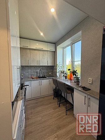 Продам 2 ком. кв-ру, Гвардейка, 27 квартал Макеевка - изображение 6