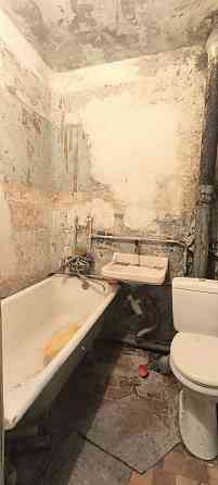 Продам 2 ком кв-ру, Калининский р-н, Макаронка Донецк