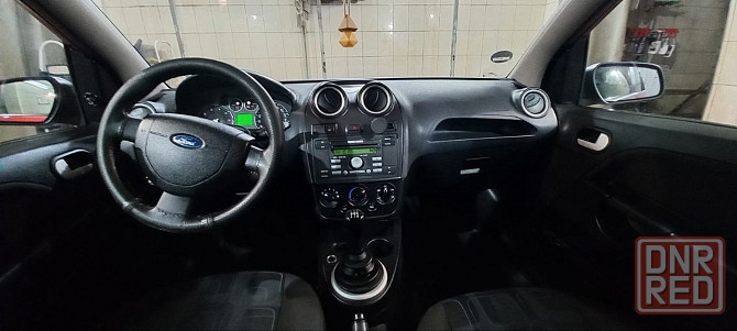 Ford Fiesta 2007 г. 1,4 Макеевка - изображение 7