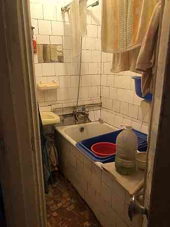 Трехкомнатная квартира в Ворошиловском районе, рядом с кинотеатром «Звёздочка» Донецк