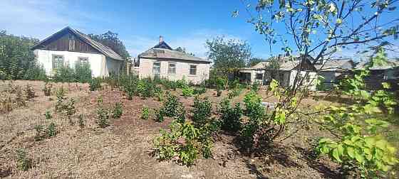 Продам дом под реконструкцию в пролетарском районе. Ориентир поселок ш-ты 6-капиталь Донецк