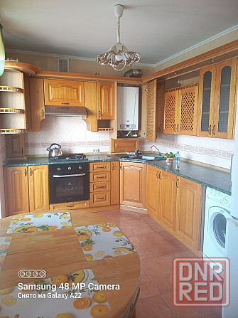 Сдам 2-комнатную квартиру в Куйбышевском районе, площадь Бакинских Комиссаров. Донецк - изображение 1