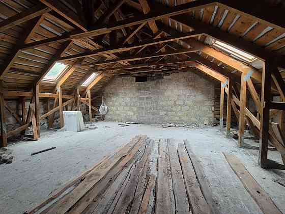 Продам квартиру в 3-х уровнях в Куйбышевском районе. Донецк