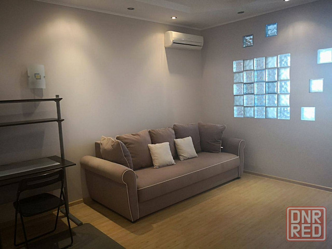 Сдам 2-комнатную квартиру в Ворошиловском районе, Гурова. Донецк - изображение 1