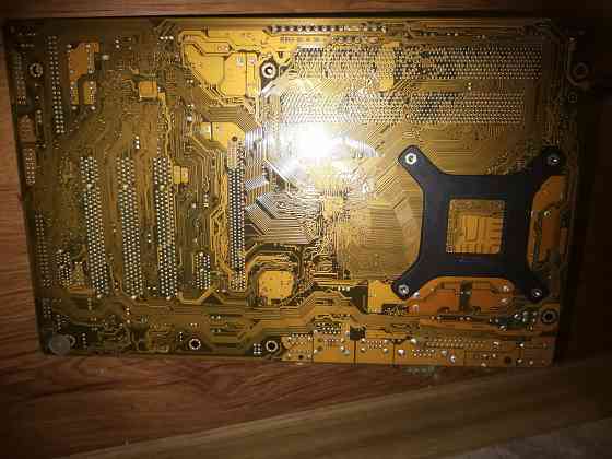 Материнская плата Asus P5LD2SE Донецк