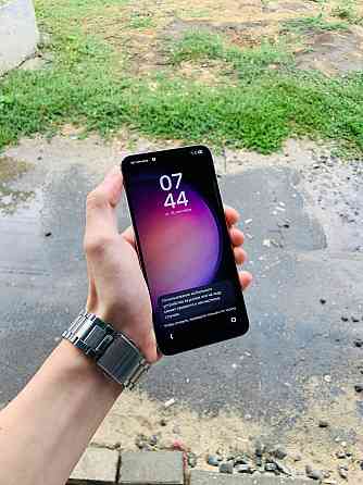 б/у Samsung S23 8/256 Мариуполь