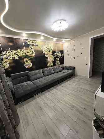 Сдается просторная 3-кoмнатная квартира. Центр Донецк