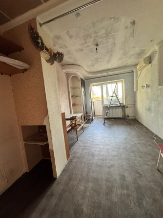 Продажа 1-комнатной квартиры 5/5, в г. Донецк, Калининский р-н, б-р Шевченко/пересечение Марии Ульян Донецк