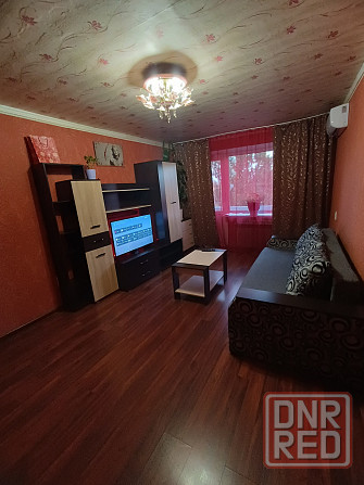 Посуточно сдам 1 ком-кв, пр.Победы 77 Горловка - изображение 1