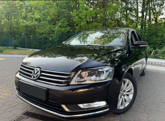 Volkswagen Passat 1.8 Енакиево
