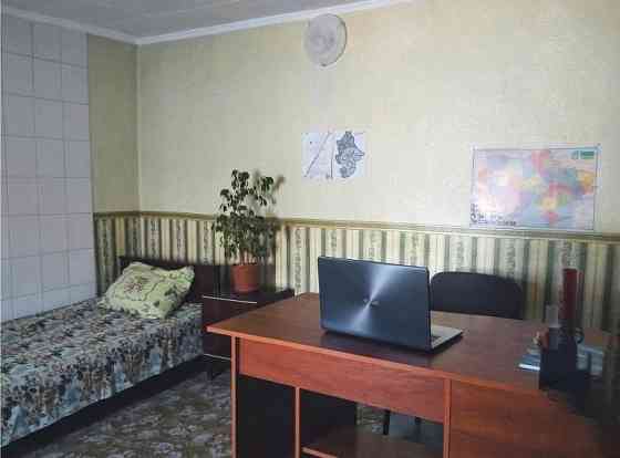 Продаётся пятикомнатный дом с участком в Куйбышевском районе, ул.Анадольская Донецк