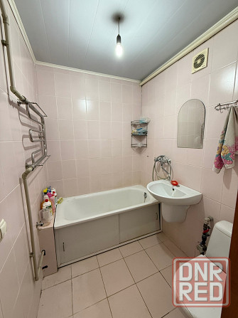 2-х комнатная , 1 этаж 5 ти этажного, Марии Ульяновой Донецк - изображение 1