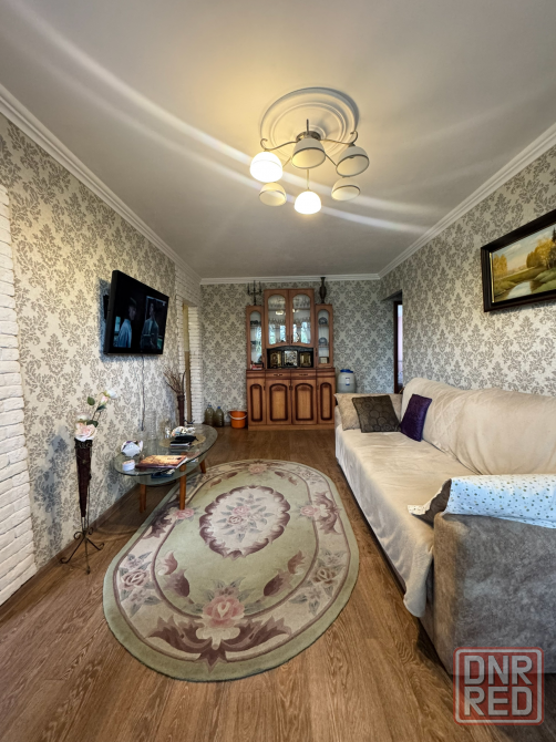 Продажа 3-комнатной квартиры 3/5 в г. Донецк, Калининский р-н, ул. Цусимская Донецк - изображение 1