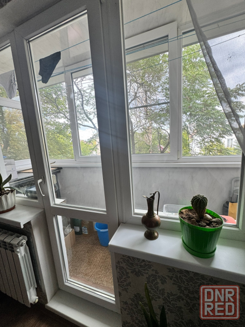 Продажа 3-комнатной квартиры 3/5 в г. Донецк, Калининский р-н, ул. Цусимская Донецк - изображение 3