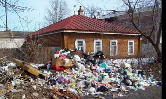 Вывоз мусора любого все районы города Донецка вывозим с гаражей чердаков веток деревьев и листву вс. Донецк