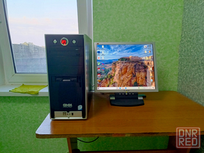 Бюджетный компьютер + в подарок монитор, клавиатуру и мышку. Макеевка - изображение 1