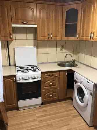 Сдам 2-комнатную квартиру в Ворошиловском районе, Белый Лебедь. Донецк