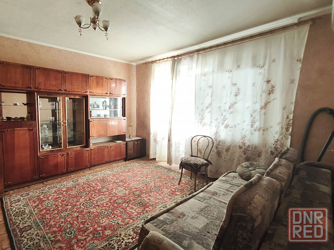Продам 1 комнатную квартиру в г.Макеевка (Ханженково, микрорайон Первомайский, ор-р маг. Космос Макеевка - изображение 1