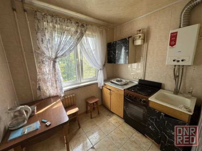 Продаю 2-х комнатную квартиру в Пролетарском районе, ул. Литке Донецк - изображение 1